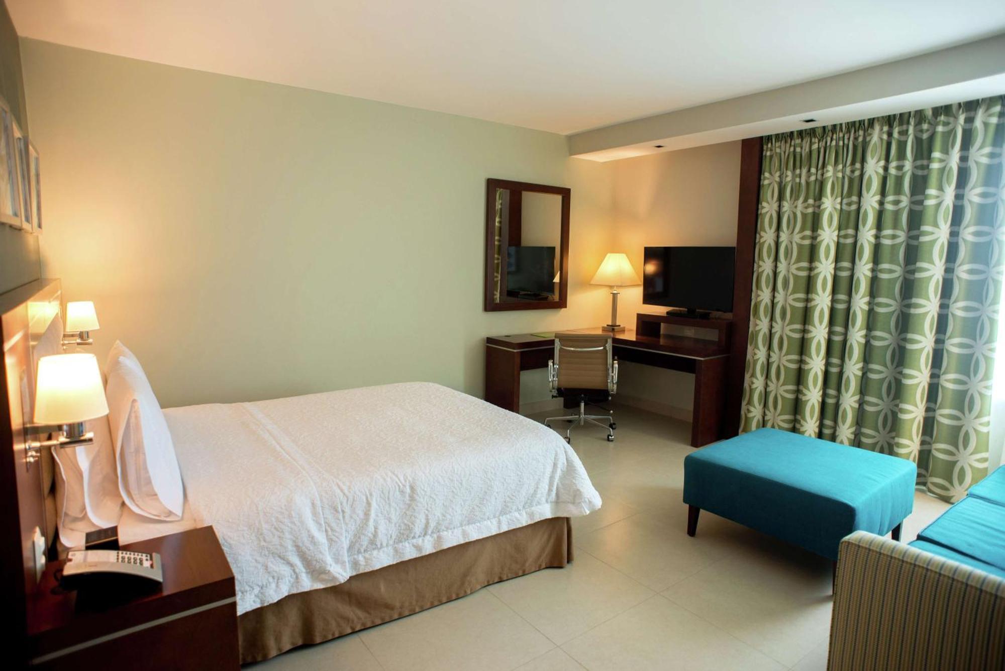 Hampton Inn By Hilton Merida Luaran gambar